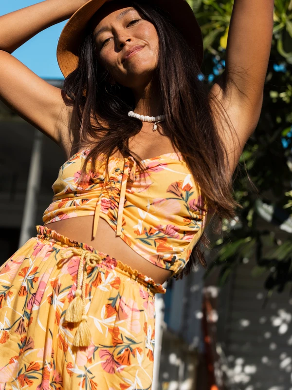 Roxy Happiness Awaits Beach Shorts 1 Roxy Happiness Awaits Beach Shorts