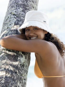 Roxy Victim Of Love Bucket Hat