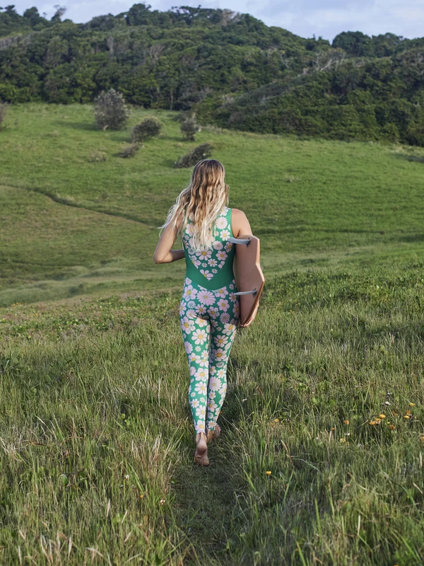 Roxy 1.5mm Pop Surf Front Zip Long Jane Springsuit 3 Roxy 1.5mm Pop Surf Front Zip Long Jane Springsuit - Image 3