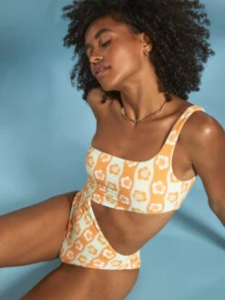 Roxy Wavy Babe One-Piece Swimsuit -Shoreline Mood erjx103540 roxym gbg6 frt2