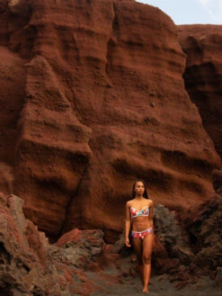 Stella Jean X Roxy Mid-Waist Bikini Bottoms 12 Stella Jean X Roxy Mid-Waist Bikini Bottoms -Shoreline Mood erjx404470 roxyl gnv6 frt4